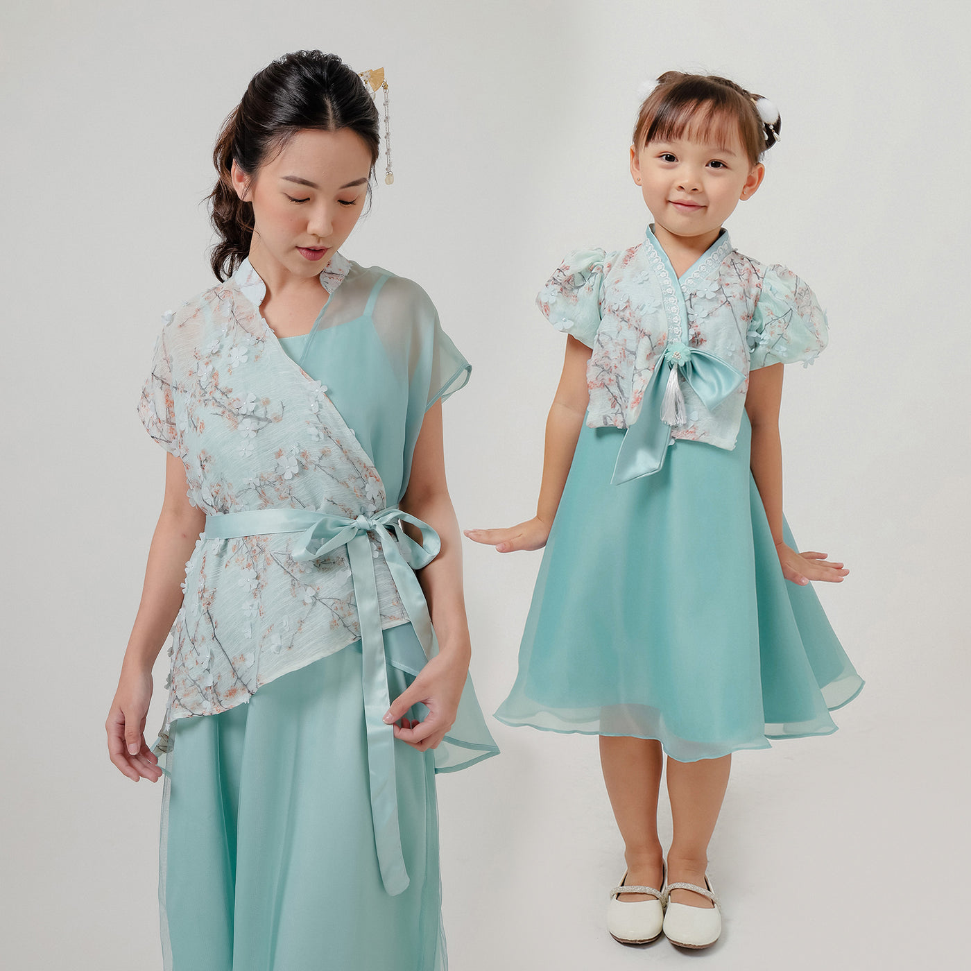 Eunji Dress Mom & Girls Couple - CNY 2024